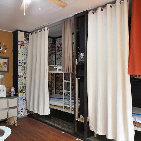 Dee Guesthouse White Sands Lapu-Lapu City Esterno foto