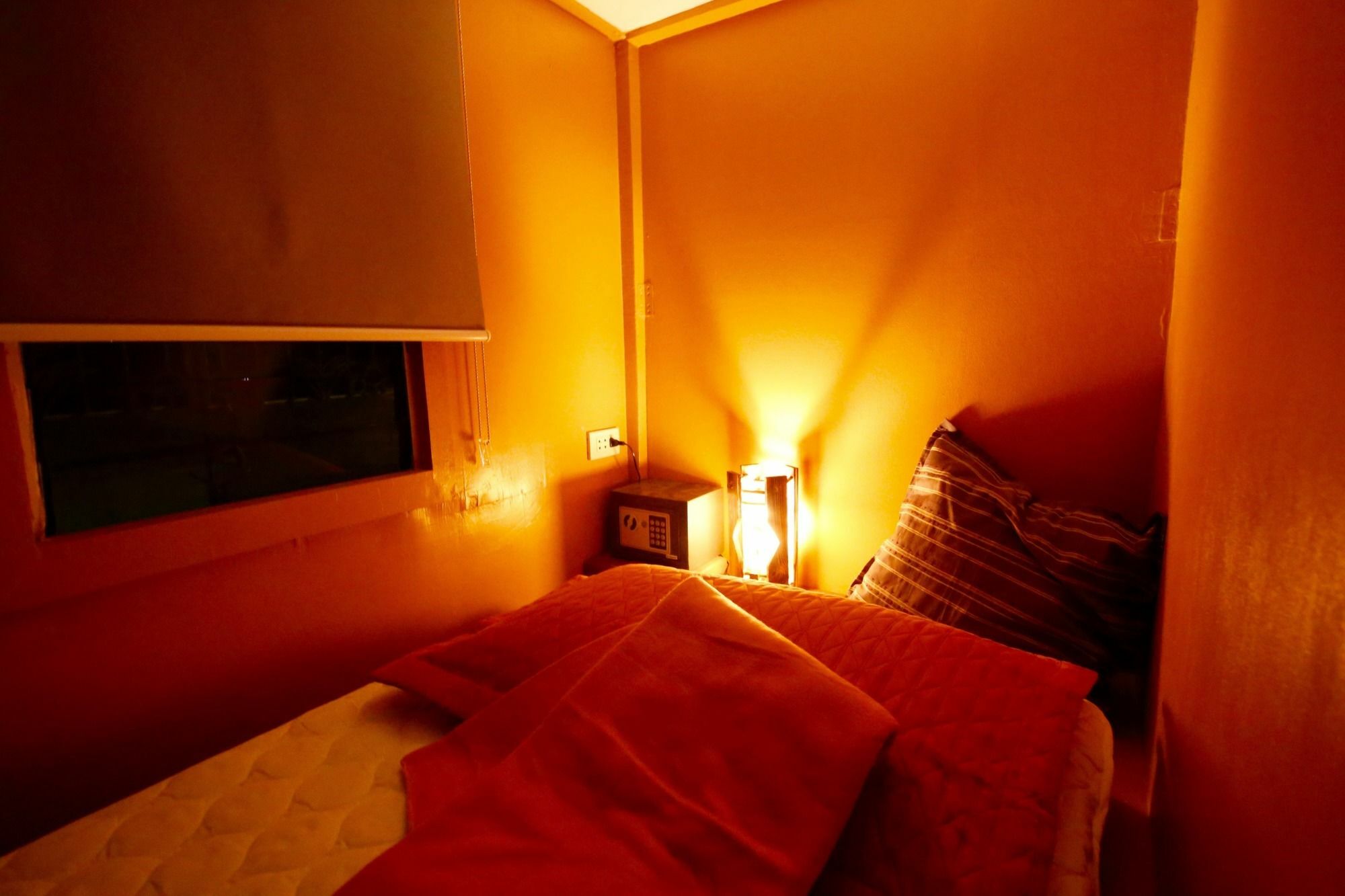 Dee Guesthouse White Sands Lapu-Lapu City Esterno foto